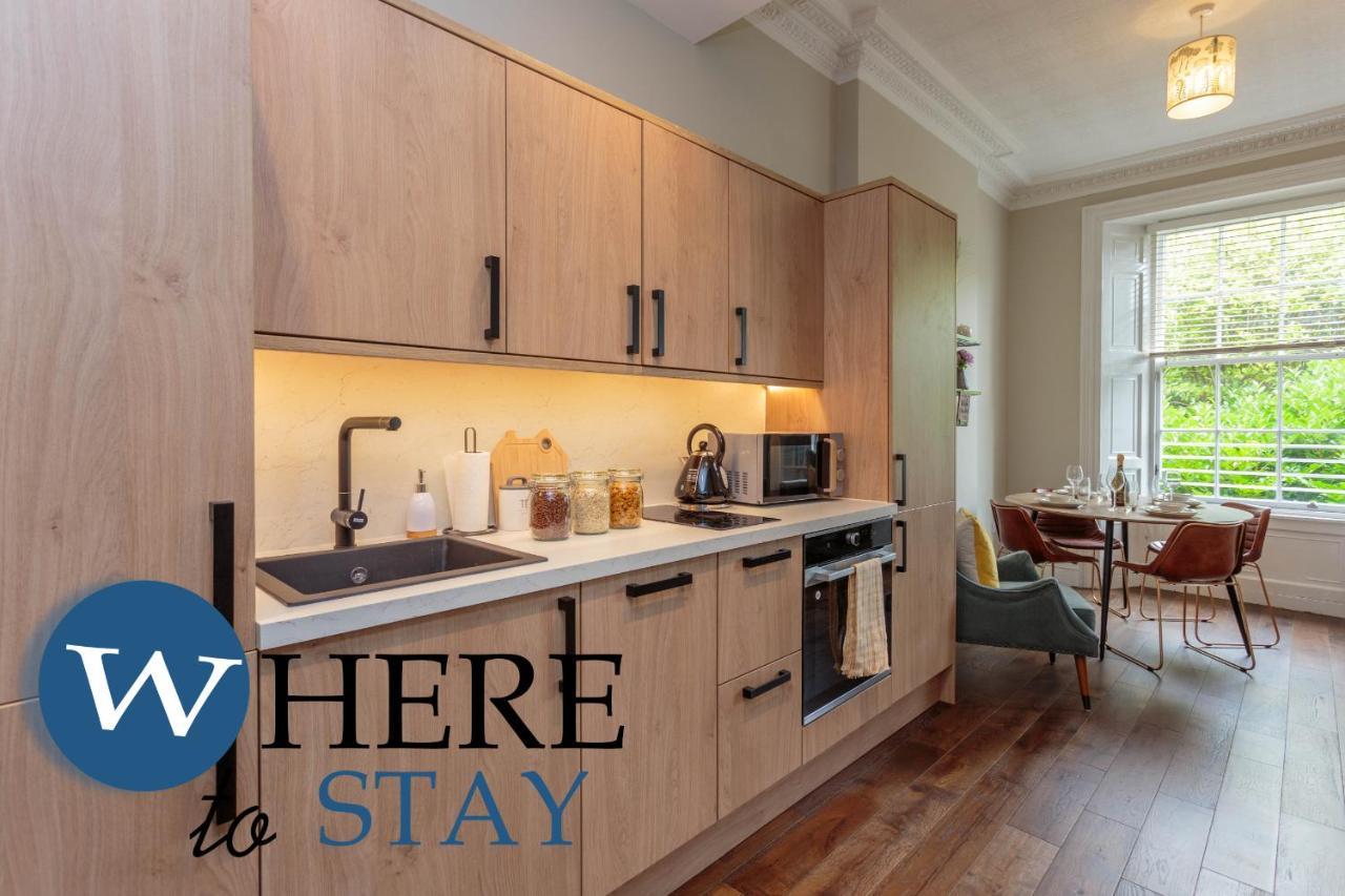 Stylish 2bed Underneath Castle Édimbourg