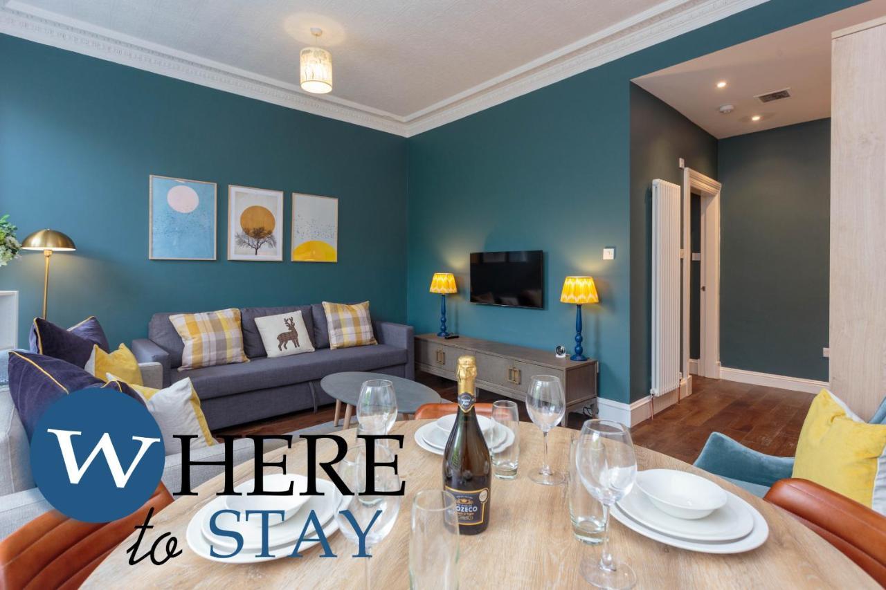 Stylish 2bed Underneath Castle Édimbourg